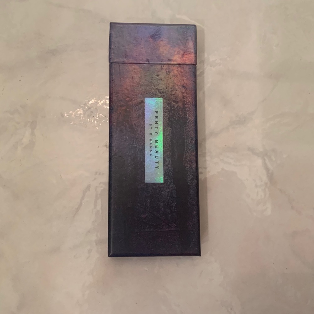 Fenty eyeshadow and lip crayons